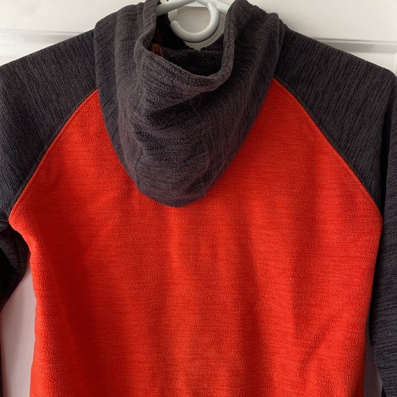 Boy’s Zippered sweatshirt - Picture 8 of 8